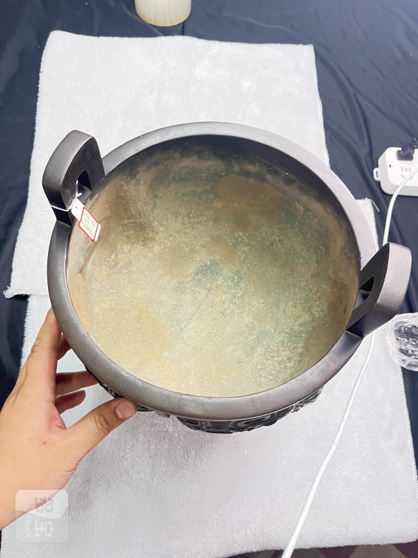 铜饕餮纹鼎式炉 - 图5